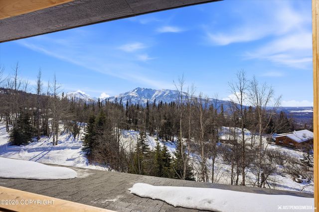 19031 Upper McCrary Road, Eagle River, AK 99577