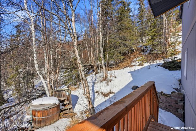 19031 Upper McCrary Road, Eagle River, AK 99577