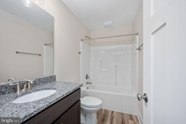 264 DOGWOOD DR, Louisa, VA 23093