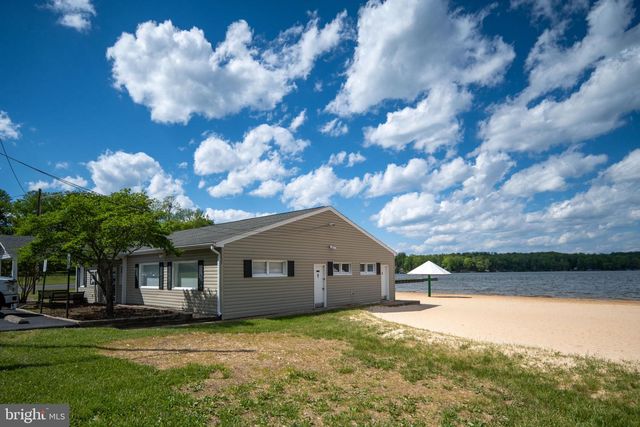 264 DOGWOOD DR, Louisa, VA 23093