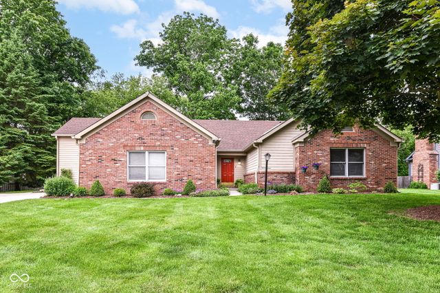13764 Roswell Drive, Carmel, IN 46032