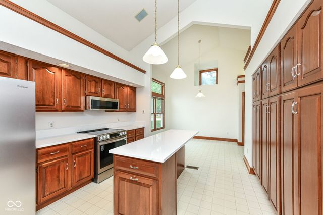 13764 Roswell Drive, Carmel, IN 46032
