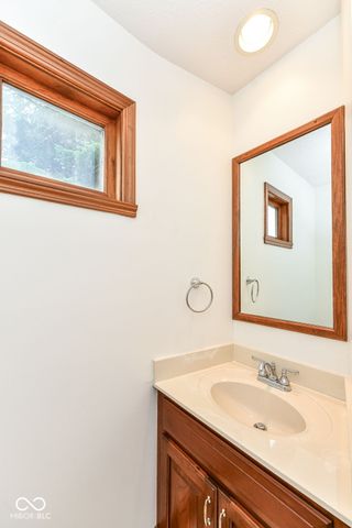 13764 Roswell Drive, Carmel, IN 46032