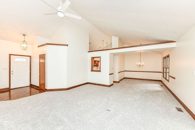 13764 Roswell Drive, Carmel, IN 46032