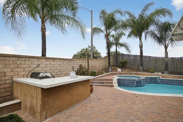 41245 Breckin, Murrieta, CA 92562