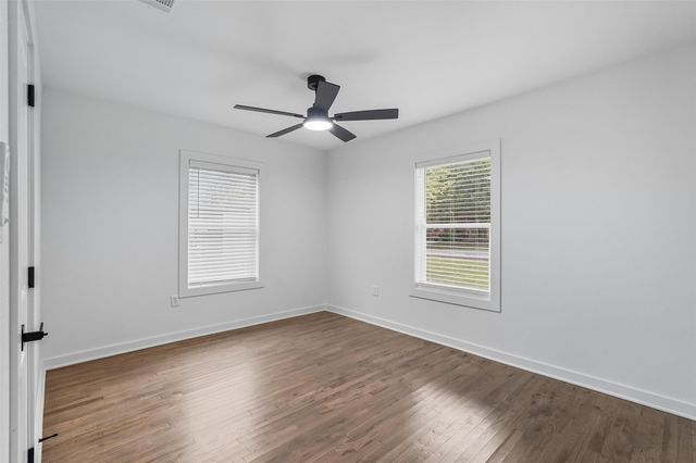 1901 S Jefferson Street, Kaufman, TX 75142