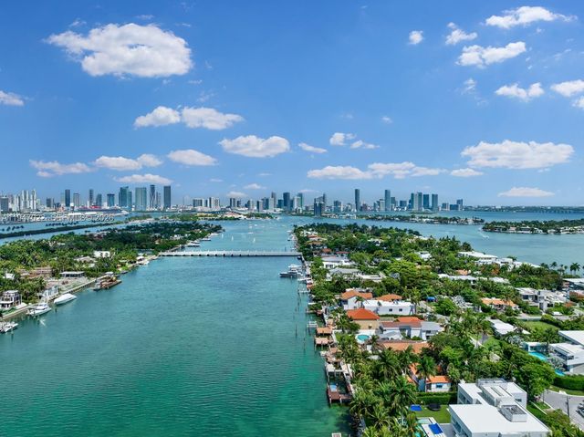 56 S Hibiscus Dr, Miami Beach, FL 33139