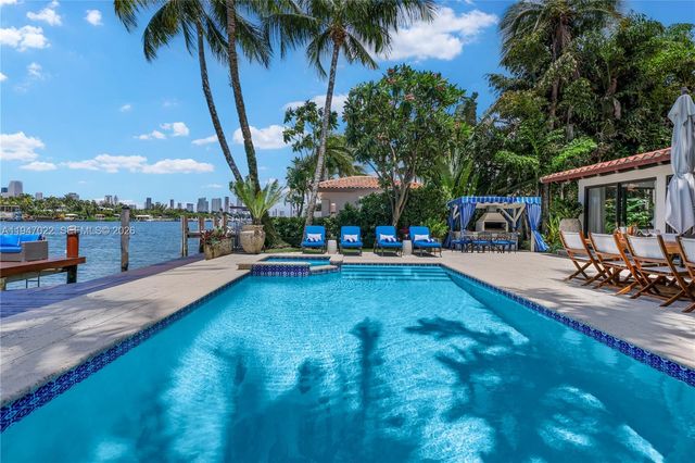 56 S Hibiscus Dr, Miami Beach, FL 33139