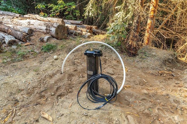 80 Virginia Ln, Newport, WA 99156