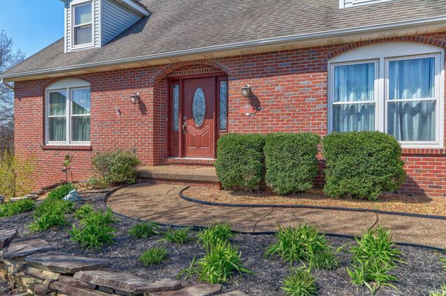 10124 Brookline Drive, Evansville, IN 47711