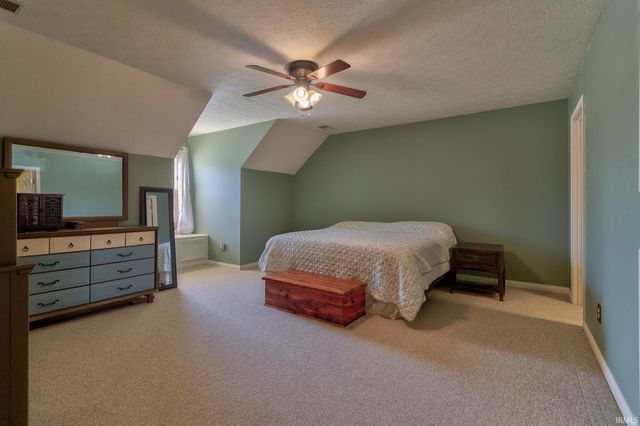 10124 Brookline Drive, Evansville, IN 47711