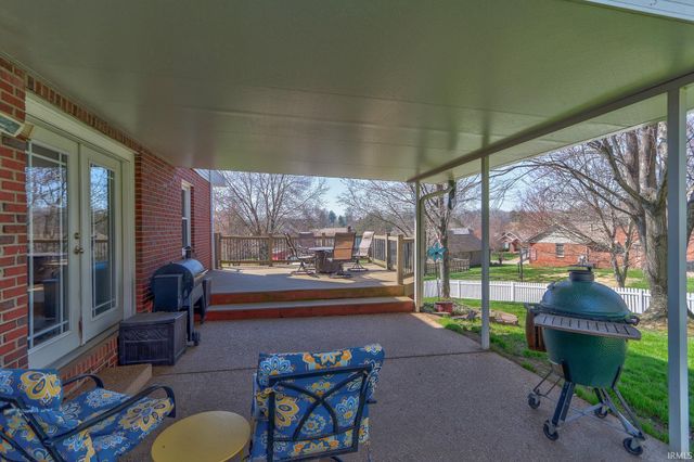 10124 Brookline Drive, Evansville, IN 47711