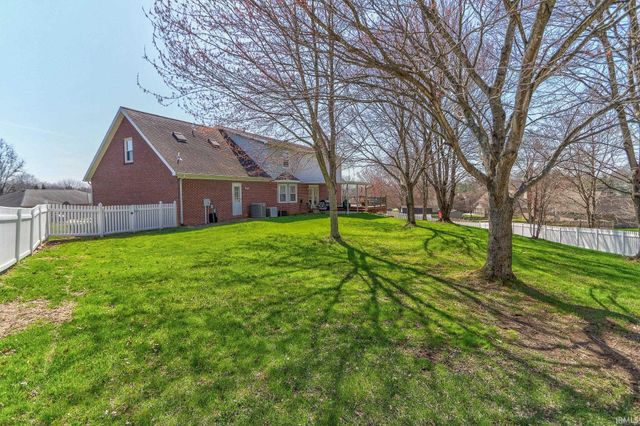 10124 Brookline Drive, Evansville, IN 47711