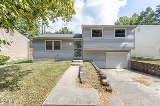 5054 Kitchener Drive, Toledo, OH 43615