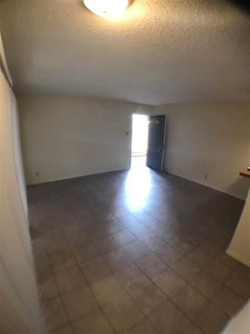 2610 Salado ST 105, Austin, TX 78705