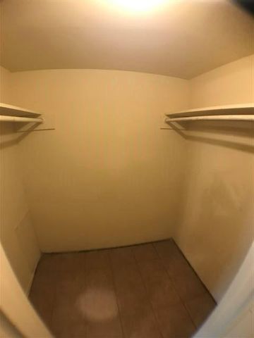 2610 Salado ST 105, Austin, TX 78705