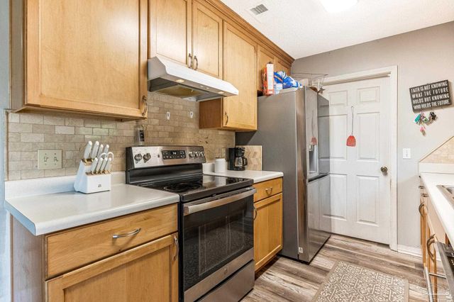 6332 Jason Dr, Milton, FL 32570