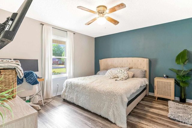 6332 Jason Dr, Milton, FL 32570