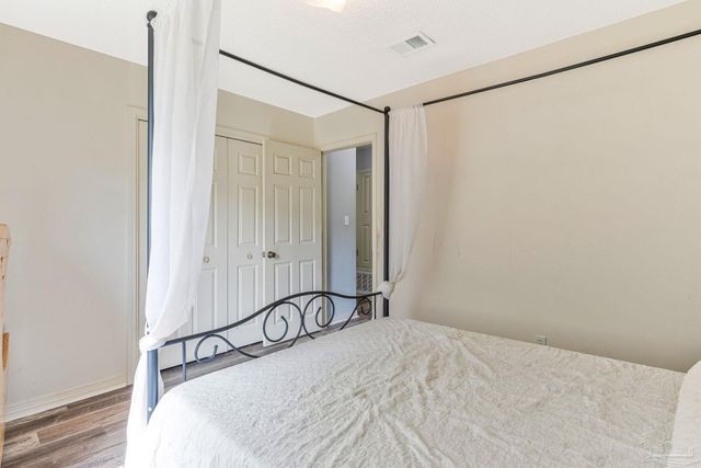 6332 Jason Dr, Milton, FL 32570