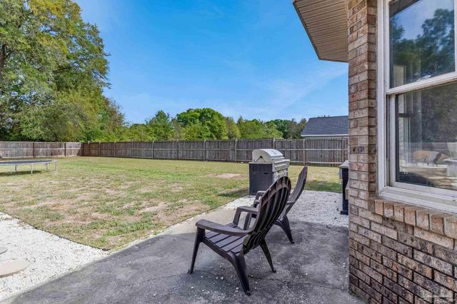 6332 Jason Dr, Milton, FL 32570