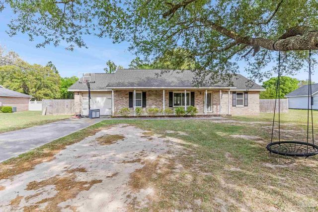 6332 Jason Dr, Milton, FL 32570