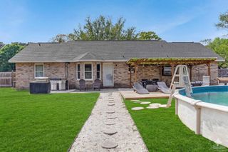 6332 Jason Dr, Milton, FL 32570