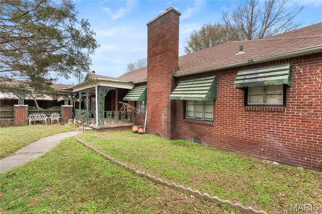 110 E Main Street, Hayti, MO 63851