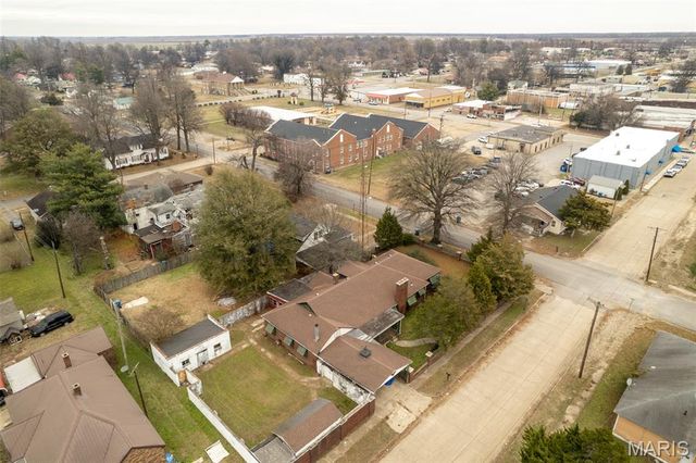 110 E Main Street, Hayti, MO 63851