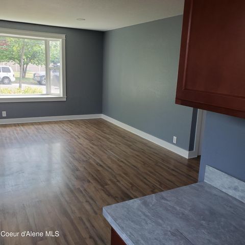 415 E HATTIE AVE, Coeur D'alene, ID 83814