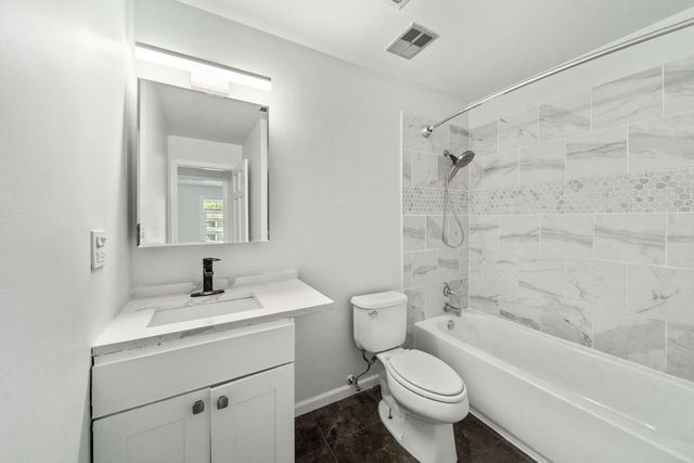 1323 Braver Court 1323, Wheeling, IL 60090
