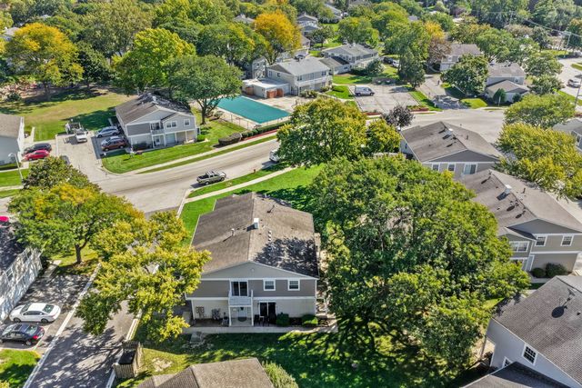 1323 Braver Court 1323, Wheeling, IL 60090