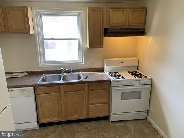 4210 RASPE AVE, Baltimore, MD 21206