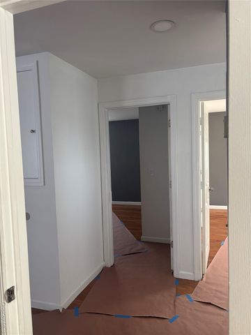 447 Albany Avenue, Amityville, NY 11701