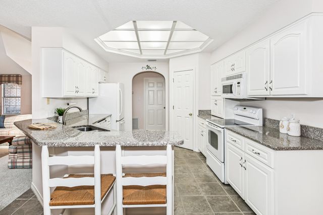 157 Kel-wen Circle, Destin, FL 32541