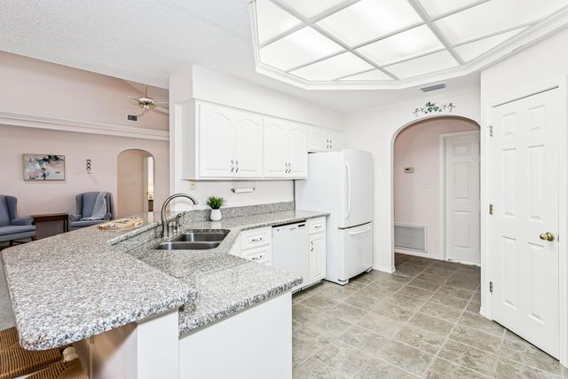157 Kel-wen Circle, Destin, FL 32541