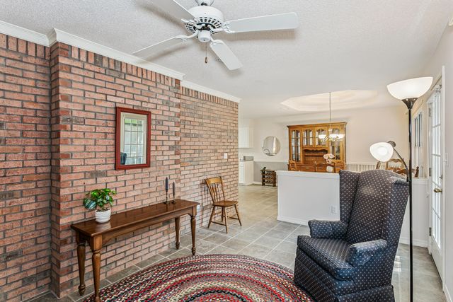 157 Kel-wen Circle, Destin, FL 32541