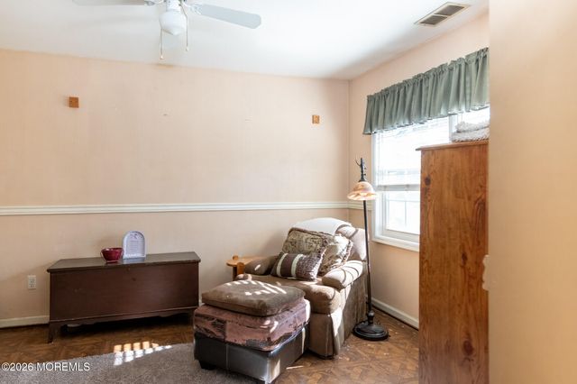 510 Signal Lane, Toms River, NJ 08755