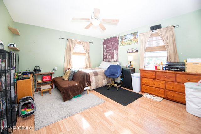 510 Signal Lane, Toms River, NJ 08755