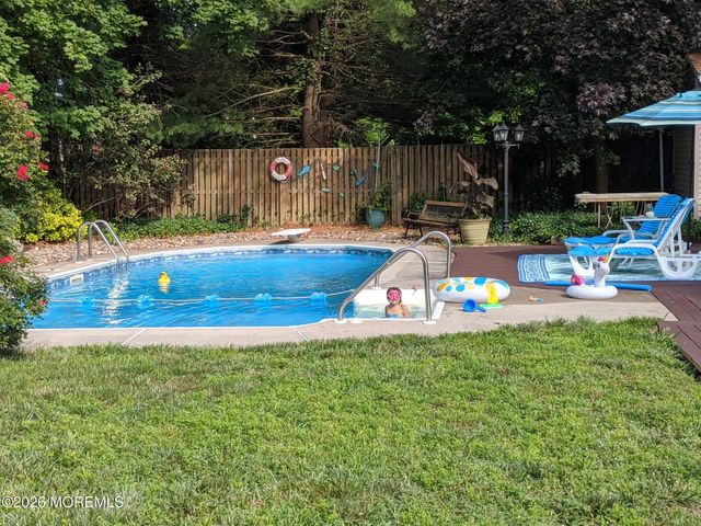 510 Signal Lane, Toms River, NJ 08755