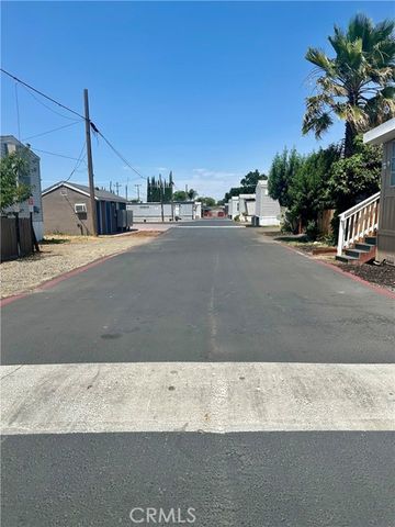 2355 Atwater Boulevard 1, Atwater, CA 95301