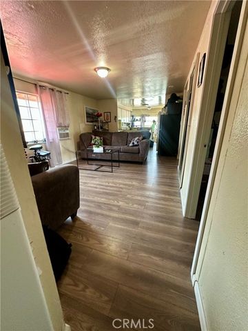 2355 Atwater Boulevard 1, Atwater, CA 95301