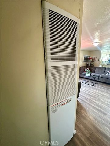 2355 Atwater Boulevard 1, Atwater, CA 95301