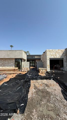 8528 E CLYDESDALE Trail, Scottsdale, AZ 85258