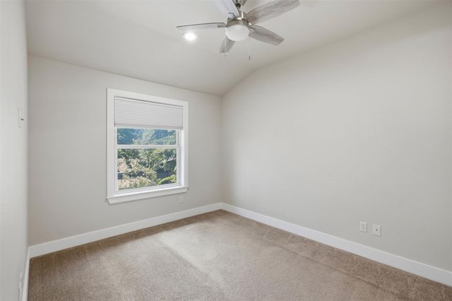 1315 W Anderson LN B, Austin, TX 78757