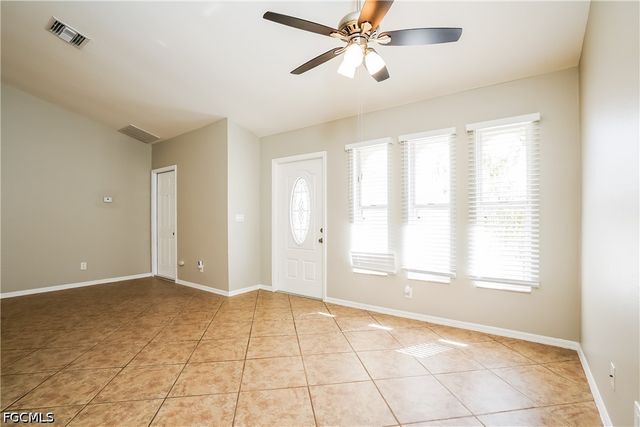 1724 SW 2nd PL, Cape Coral, FL 33991