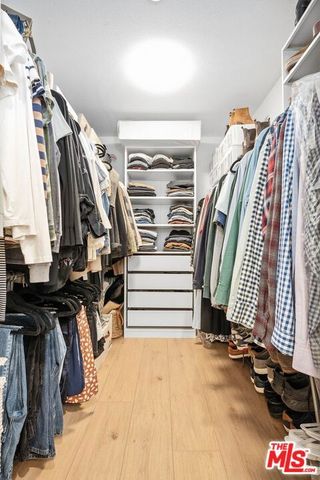 1133 9th Street 202, Santa Monica, CA 90403