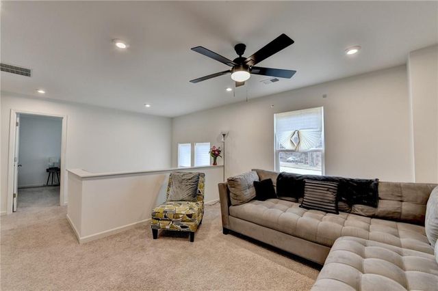 611 Sugar Prairie Bend, Lawrenceville, GA 30045