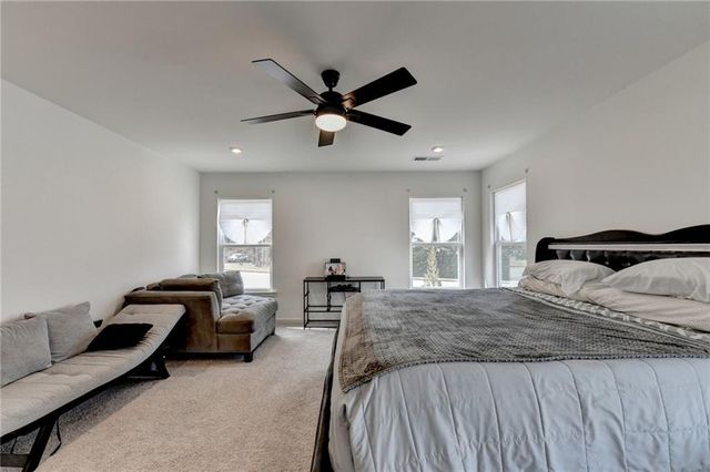 611 Sugar Prairie Bend, Lawrenceville, GA 30045