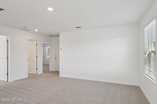 7803 CAHILL Lane, Jacksonville, FL 32219