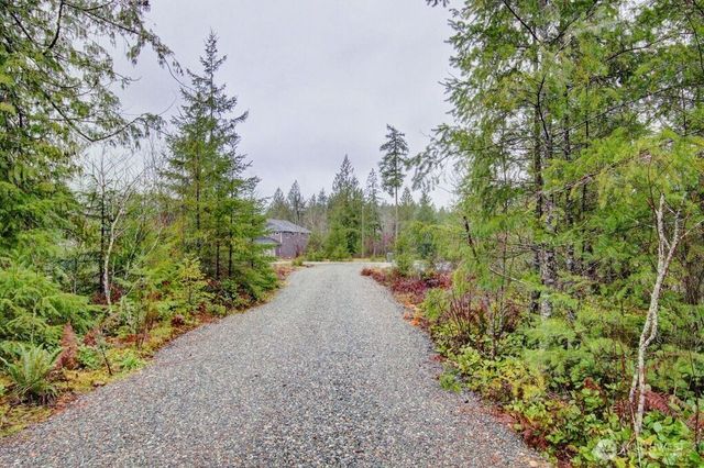 8583 Trillium Lane, Concrete, WA 98237